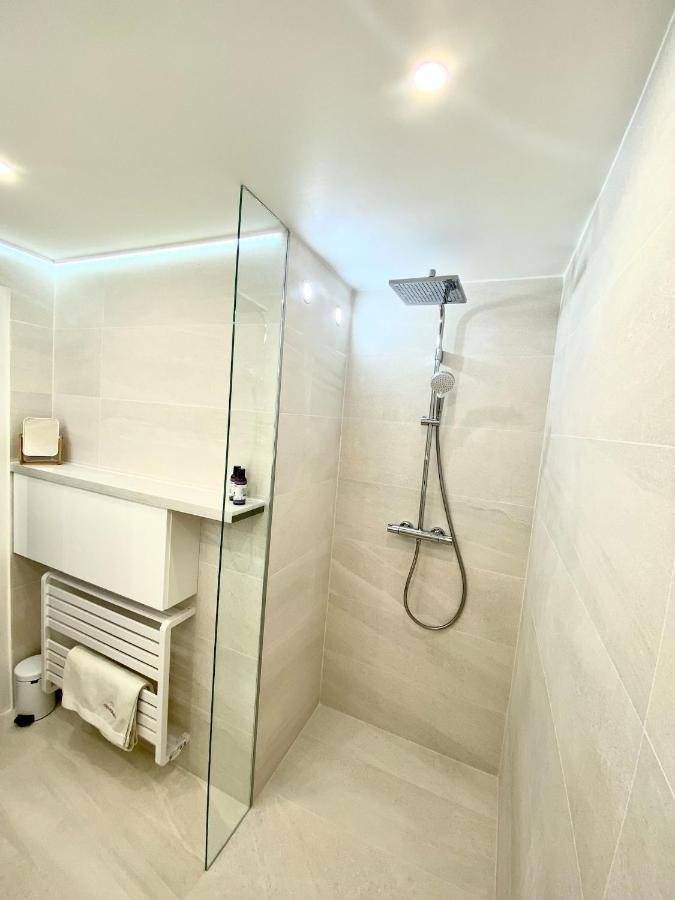 Appartement Luxe - 3 Pieces Avec Vue Mer, Piscine Et Tennis نيس المظهر الخارجي الصورة