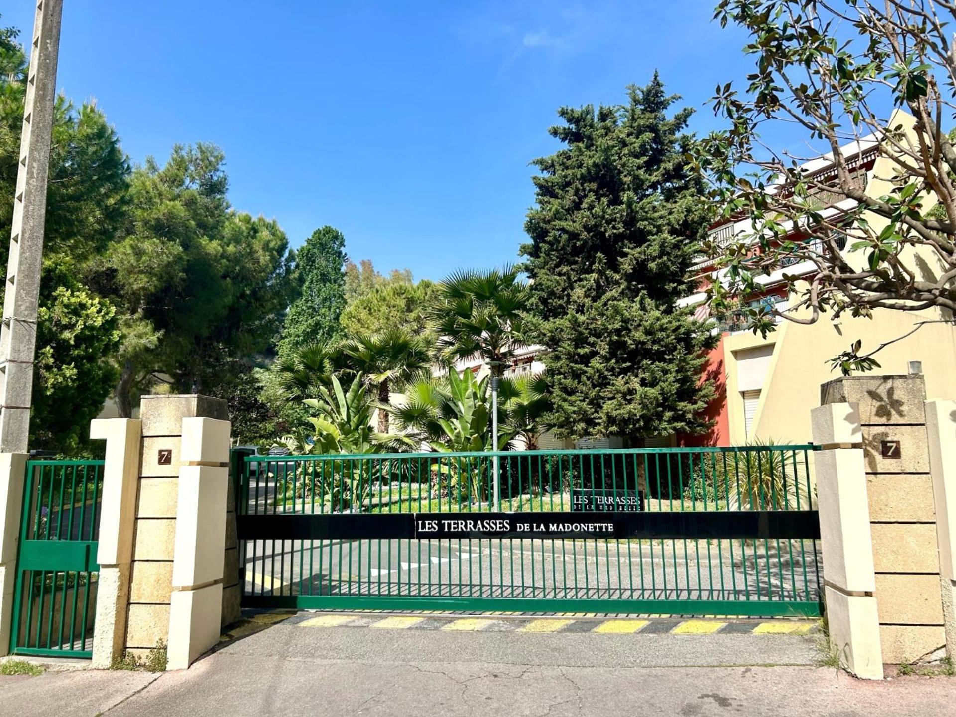 Appartement Luxe - 3 Pieces Avec Vue Mer, Piscine Et Tennis نيس المظهر الخارجي الصورة